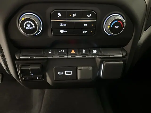2025 Chevrolet Silverado Hd - $55,115