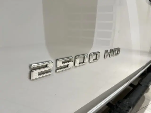 2025 Chevrolet Silverado Hd - $55,115
