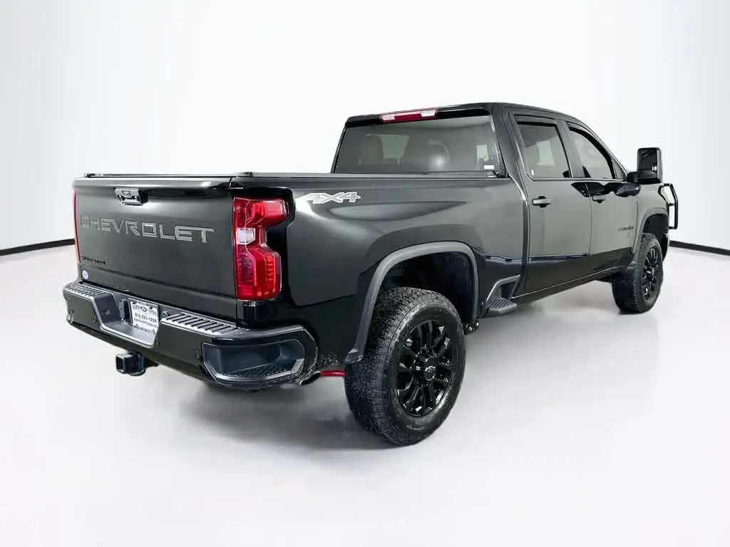 2026 Chevrolet Silverado Hd - $48,690
