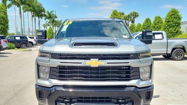 2025 Chevrolet Silverado 2500HD Custom