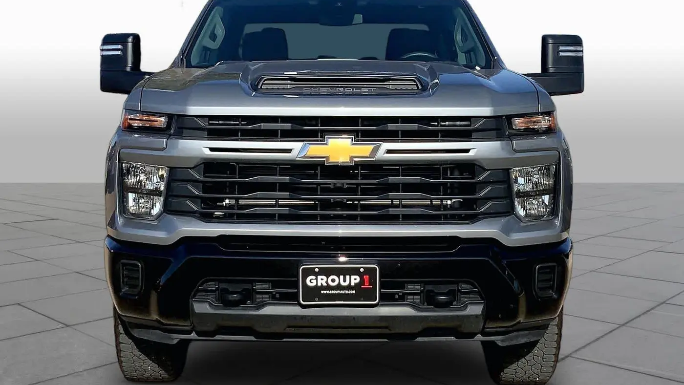 2026 Chevrolet Silverado 2500HD Custom
