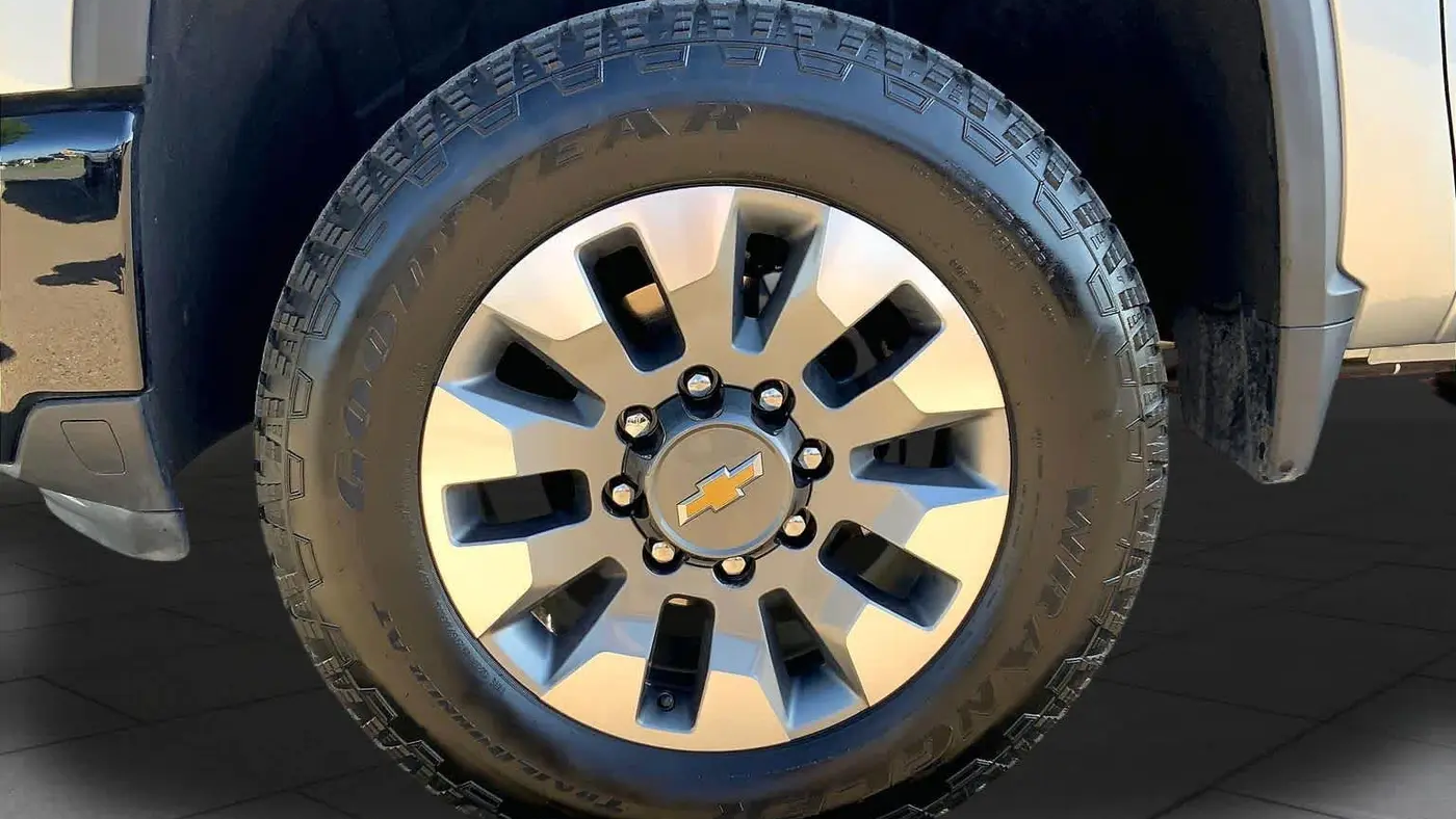 2026 Chevrolet Silverado 2500HD Custom