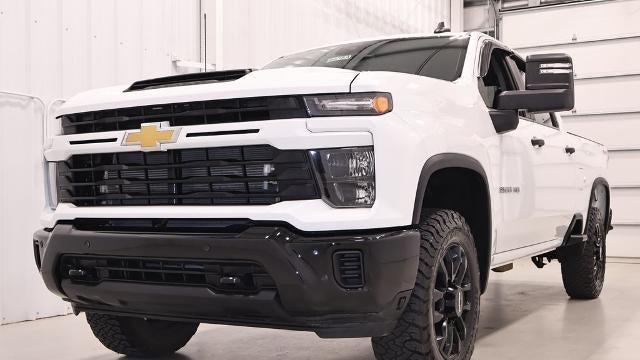 2025 Chevrolet Silverado 2500HD Custom