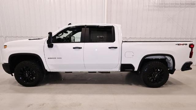 2025 Chevrolet Silverado 2500HD Custom