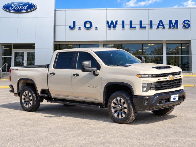 2026 Chevrolet Silverado Hd - $62,900