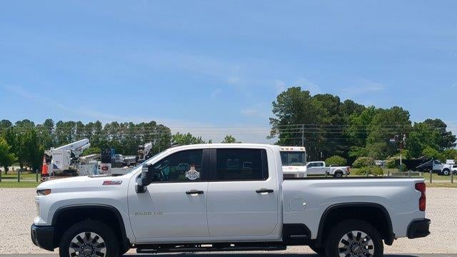 2025 Chevrolet Silverado 2500HD Custom