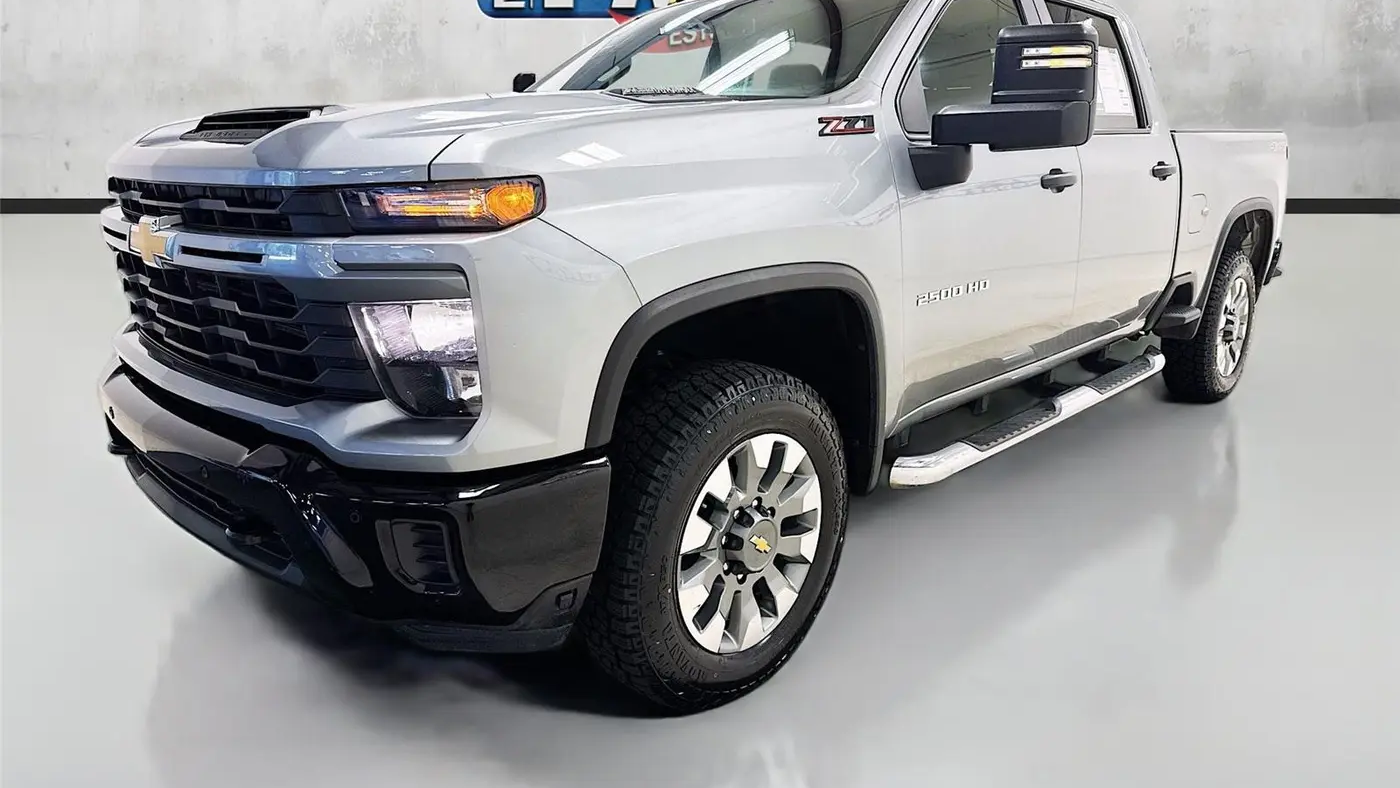 2025 Chevrolet Silverado 2500HD Custom