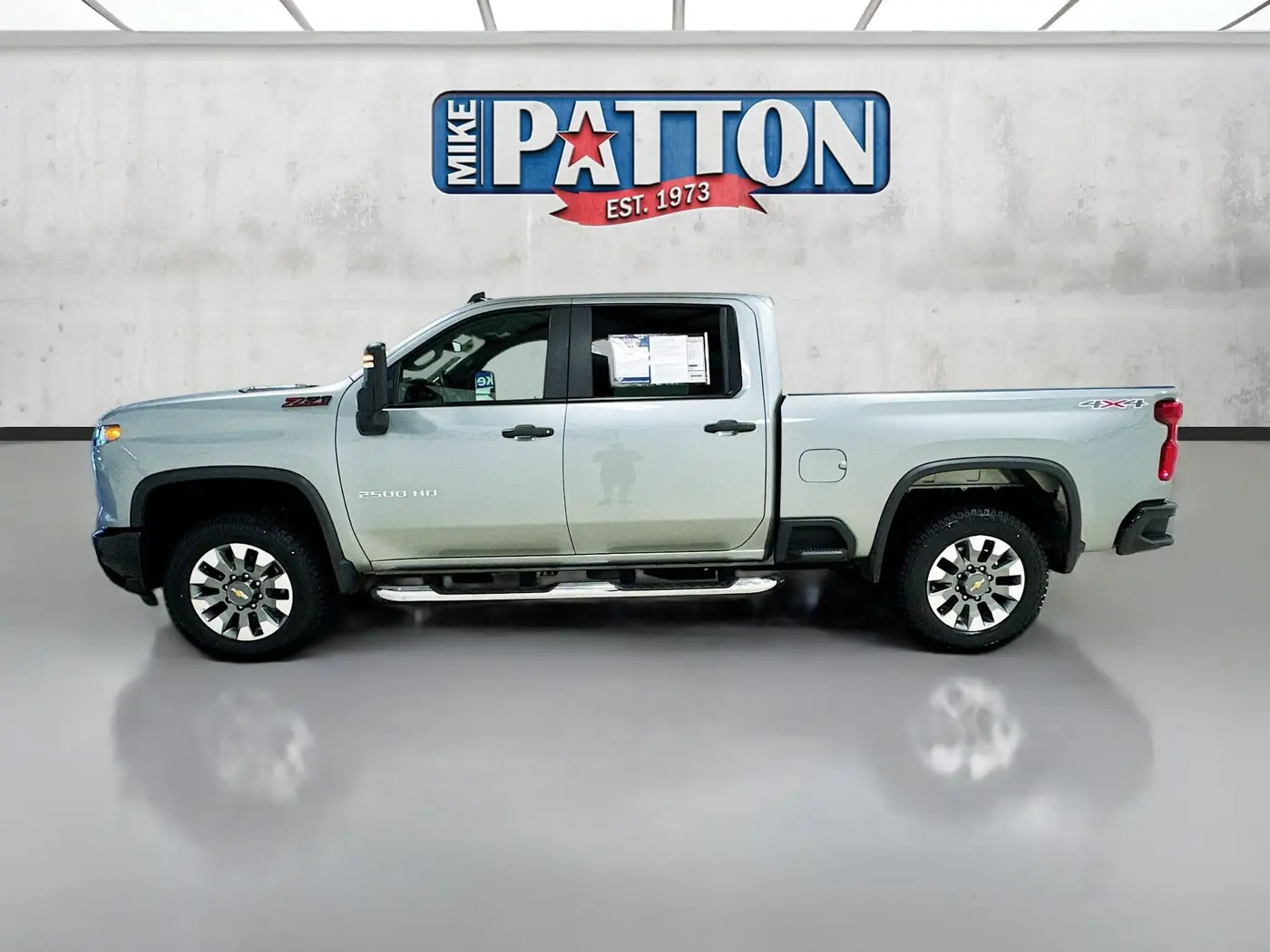 2025 Chevrolet Silverado Hd - $54,709