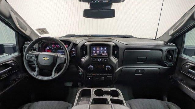 2025 Chevrolet Silverado 2500HD Custom