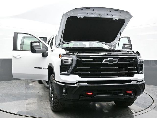 2025 Chevrolet Silverado Hd - $55,297