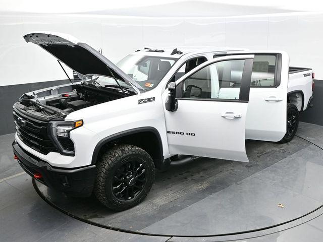 2025 Chevrolet Silverado Hd - $55,297