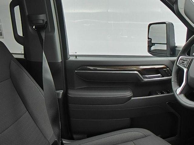 2025 Chevrolet Silverado Hd - $55,297