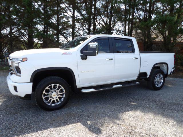 2025 Chevrolet Silverado Hd - $58,957