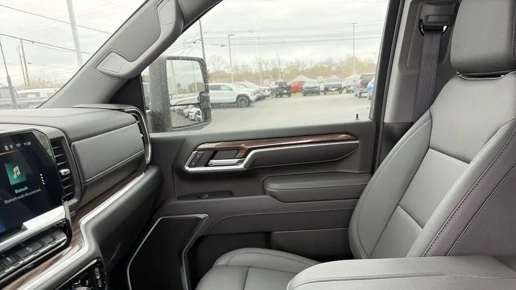 2026 Chevrolet Silverado 2500HD LT