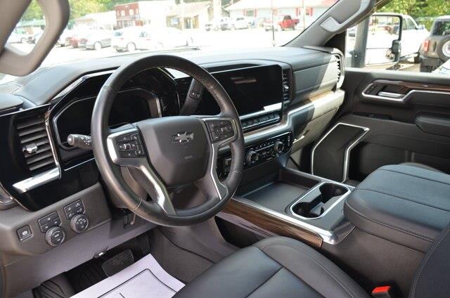 2025 Chevrolet Silverado Hd - $61,900