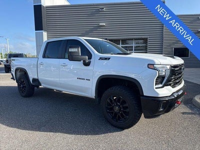 2025 Chevrolet Silverado 2500HD 4X4 LT 4DR Crew Cab SB