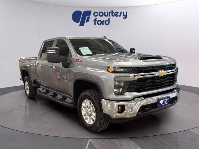 2025 Chevrolet Silverado Hd - $64,990