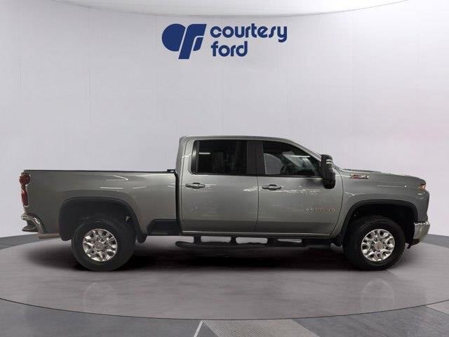 2025 Chevrolet Silverado Hd - $64,990