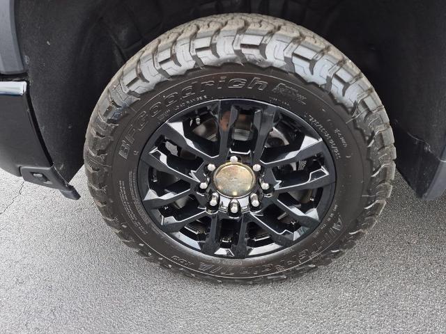 2026 Chevrolet Silverado Hd - $62,500