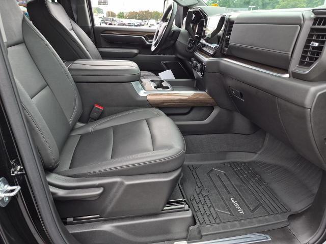 2026 Chevrolet Silverado Hd - $62,500
