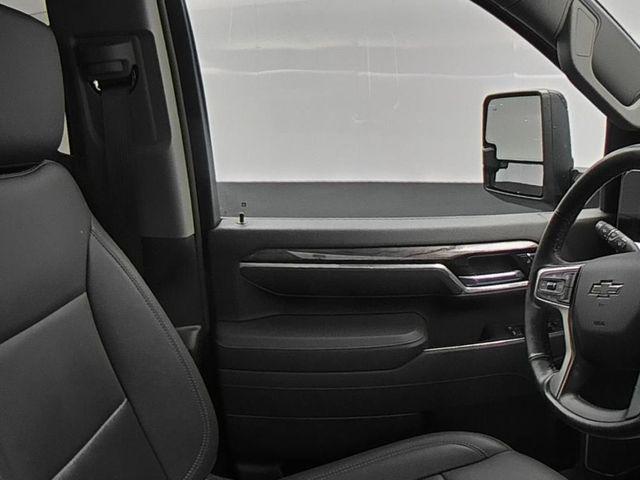 2025 Chevrolet Silverado Hd - $62,981