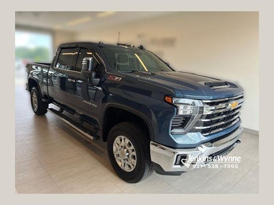 2025 Chevrolet Silverado 2500HD 4X4 LTZ 4DR Crew Cab SB