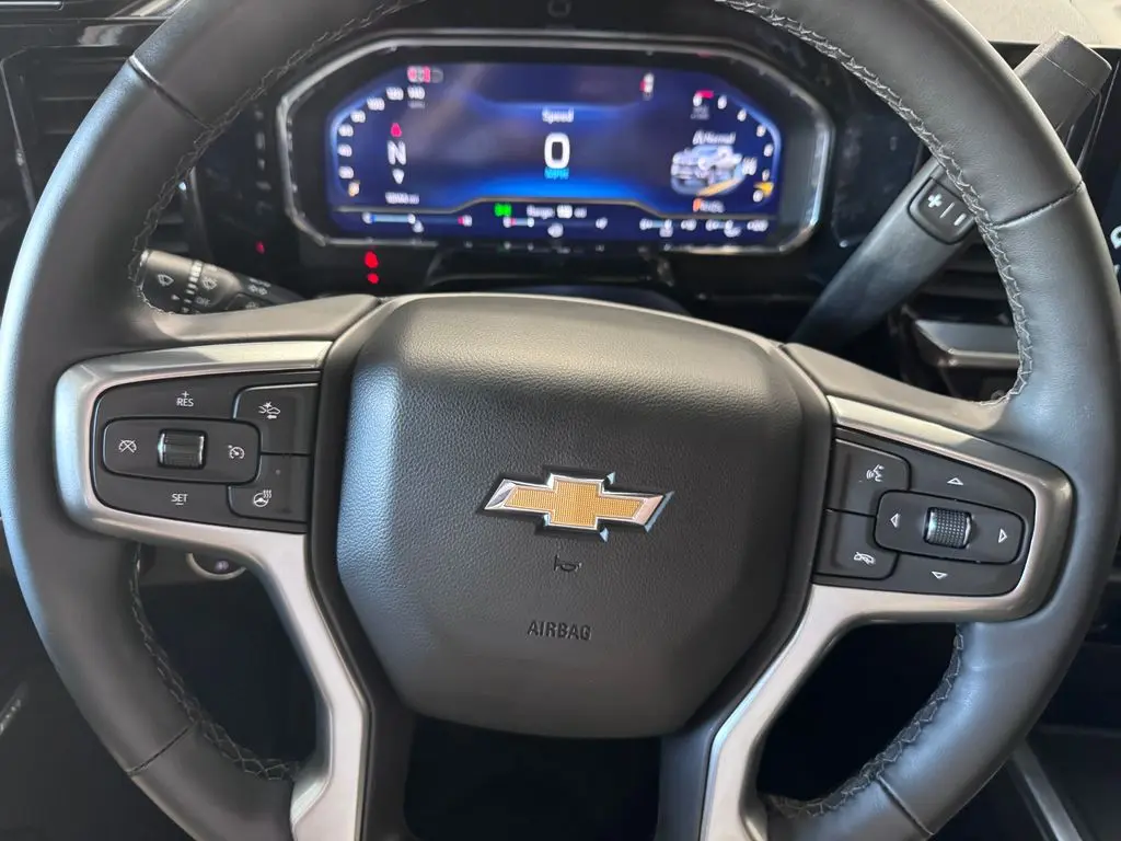 2025 Chevrolet Silverado Hd - $67,987