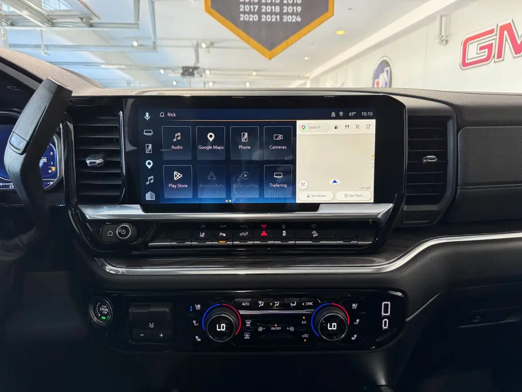 2025 Chevrolet Silverado Hd - $67,987