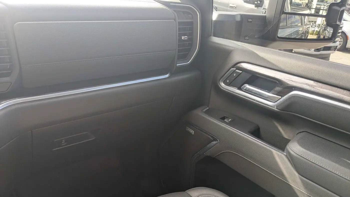 2026 Chevrolet Silverado 2500HD LTZ