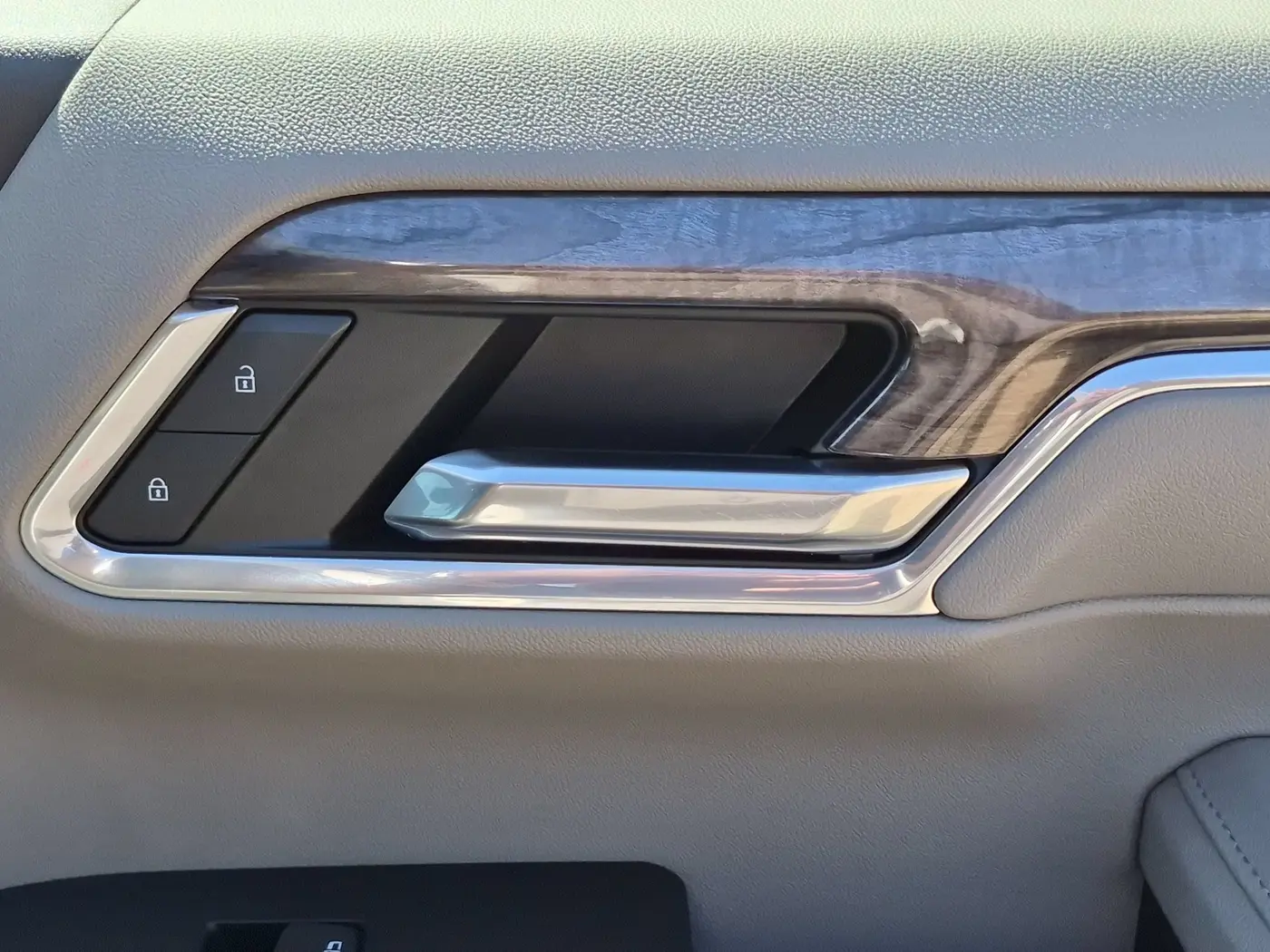 2025 Chevrolet Silverado Hd - $67,987