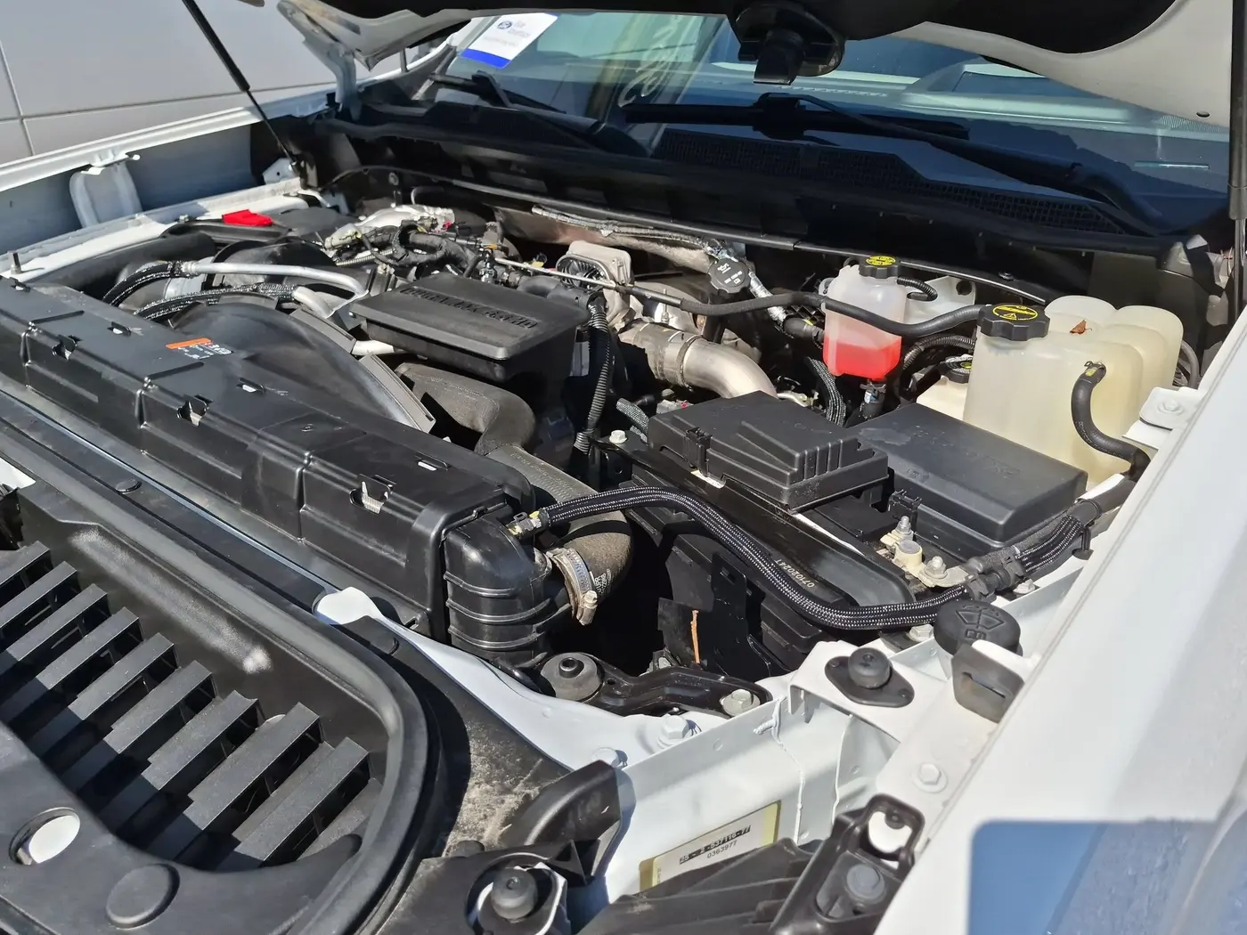 2025 Chevrolet Silverado Hd - $67,987