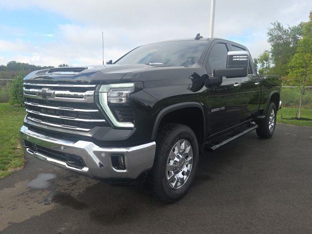 2025 Chevrolet Silverado Hd - $61,577