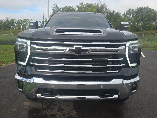 2025 Chevrolet Silverado Hd - $61,577