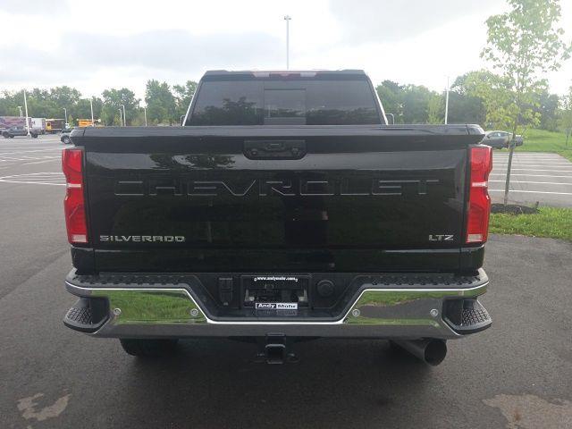 2025 Chevrolet Silverado Hd - $61,577