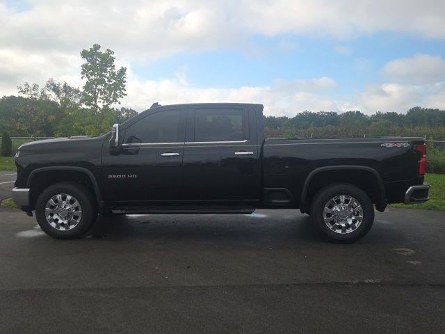 2025 Chevrolet Silverado Hd - $61,577