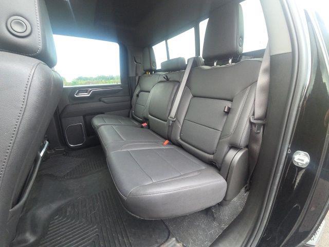 2025 Chevrolet Silverado Hd - $61,577