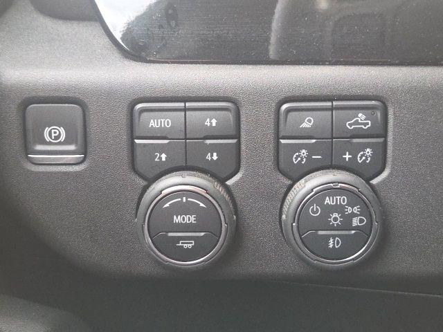 2025 Chevrolet Silverado Hd - $61,577