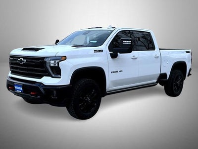 2025 Chevrolet Silverado 2500HD 4X4 LTZ 4DR Crew Cab SB