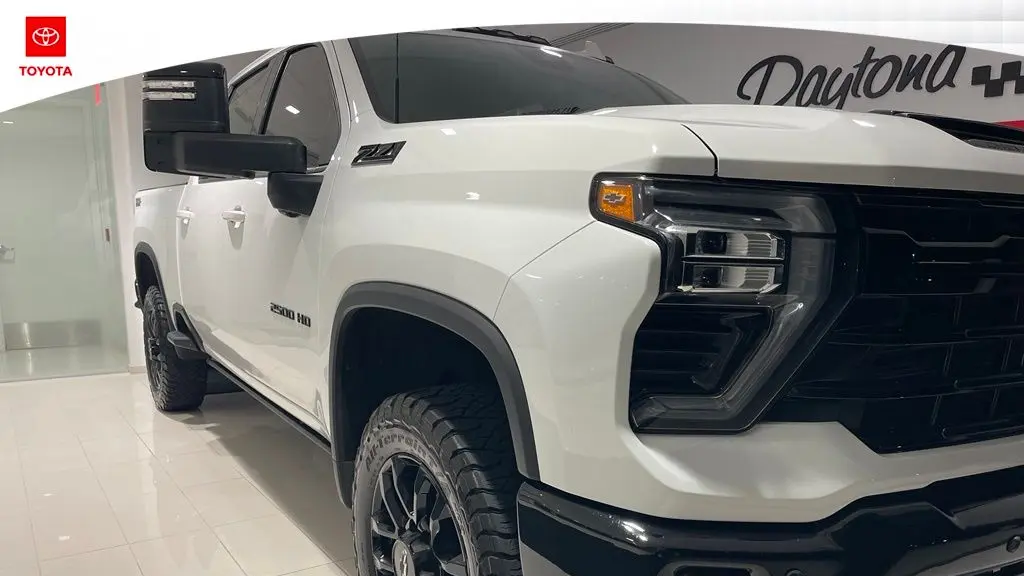 2025 Chevrolet Silverado 2500HD LTZ