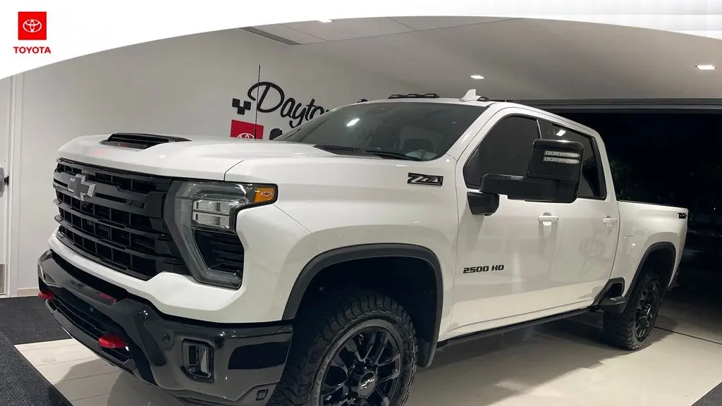 2025 Chevrolet Silverado 2500HD LTZ