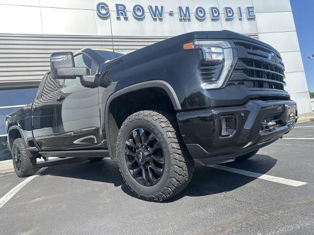 2025 Chevrolet Silverado Hd - $71,998