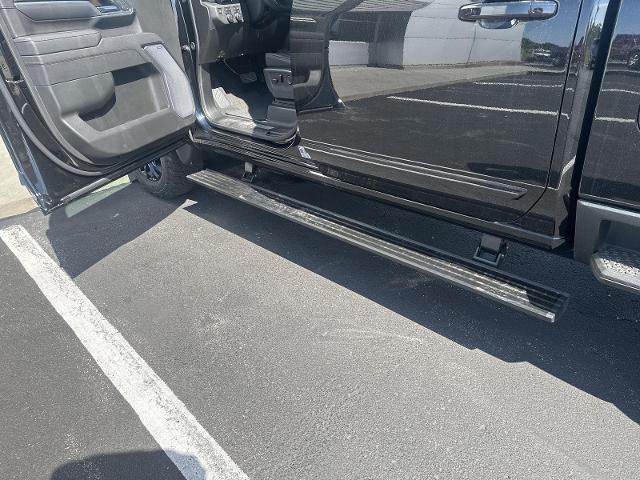 2025 Chevrolet Silverado Hd - $71,998
