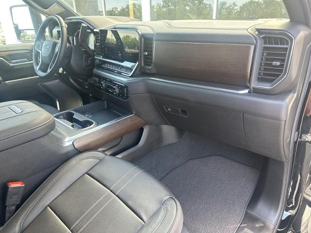 2025 Chevrolet Silverado Hd - $71,998