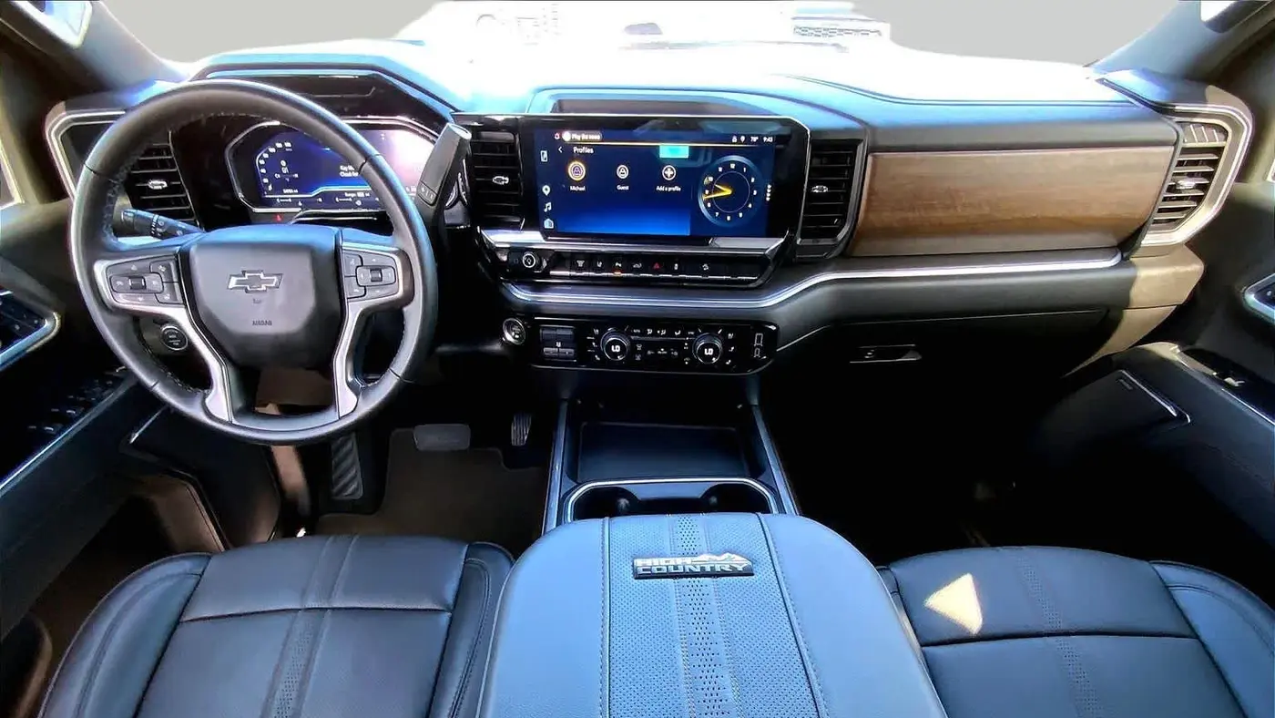 2025 Chevrolet Silverado 2500HD High Country