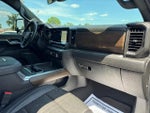 2025 Silverado 2500HD Thumbnail 17