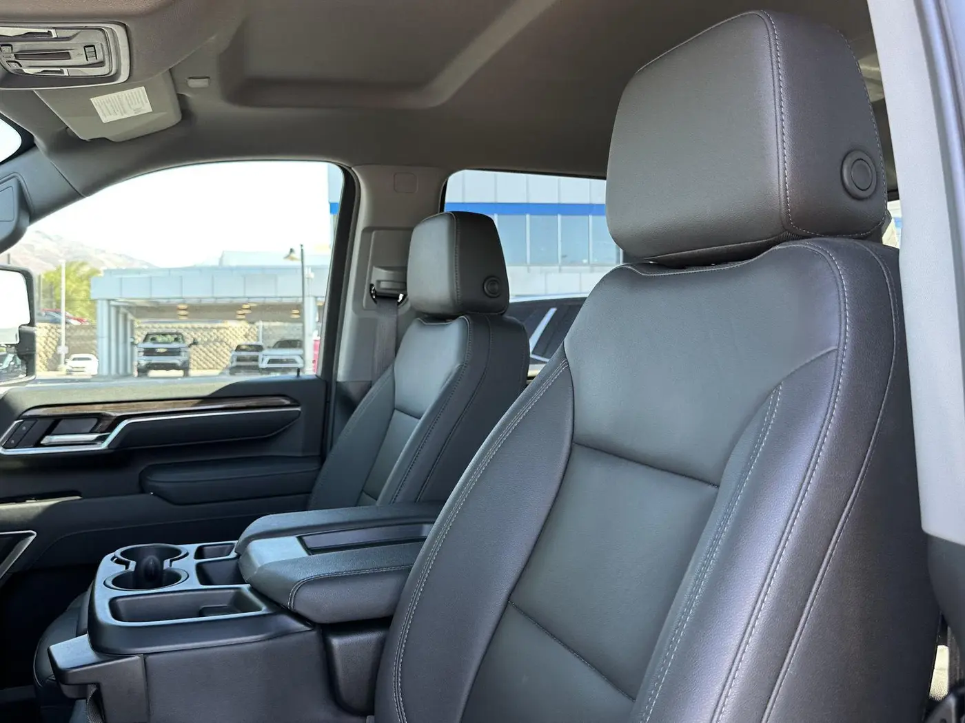 2026 Chevrolet Silverado Hd - $68,308