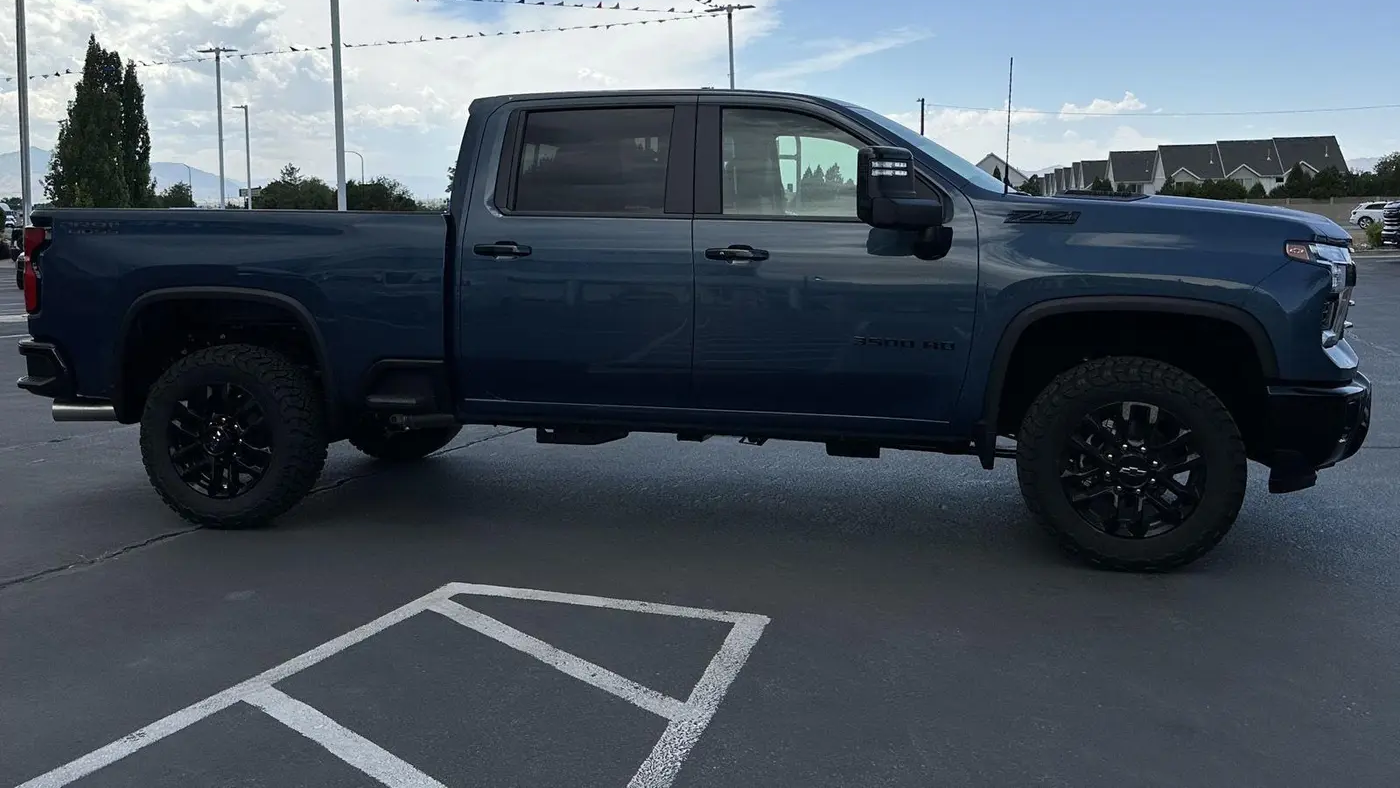 2026 Chevrolet Silverado 3500HD LT