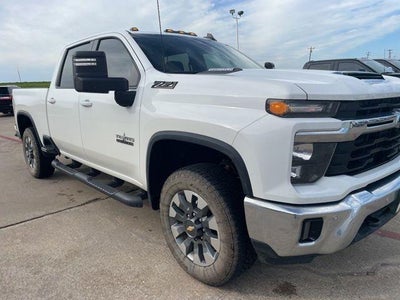 2025 Chevrolet Silverado 3500HD 4X4 LT 4DR Crew Cab SB SRW