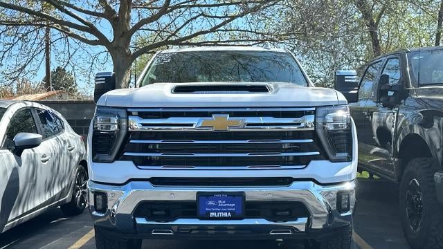 2025 Chevrolet Silverado 3500HD LTZ