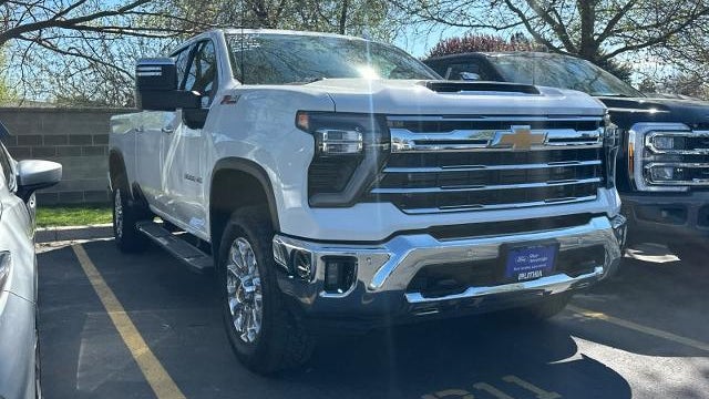 2025 Chevrolet Silverado 3500HD LTZ